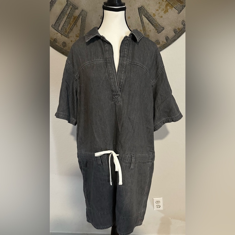 Universal Thread Charcoal Casual V neck Dress